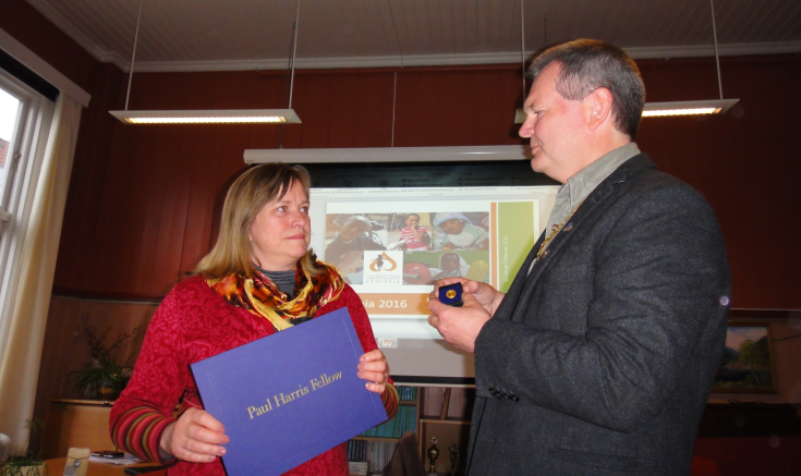 Ingrid Gurine Strand tildelt Rotarys PHF utmerkelse